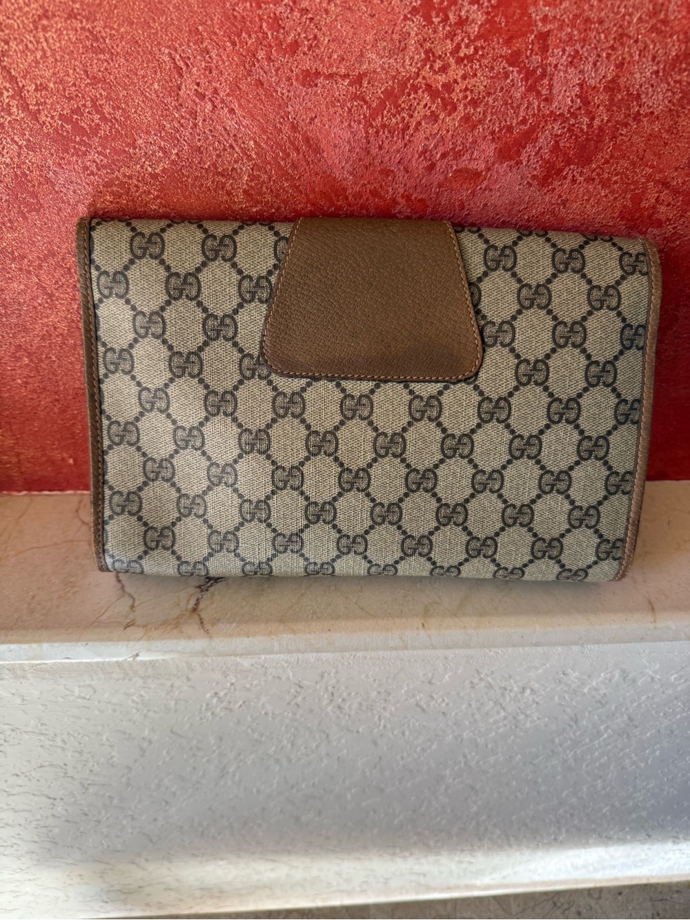 Gucci Brown Monogram Canvas Fold-Over Clutch with Green-Red Web - Picture 2 of 11